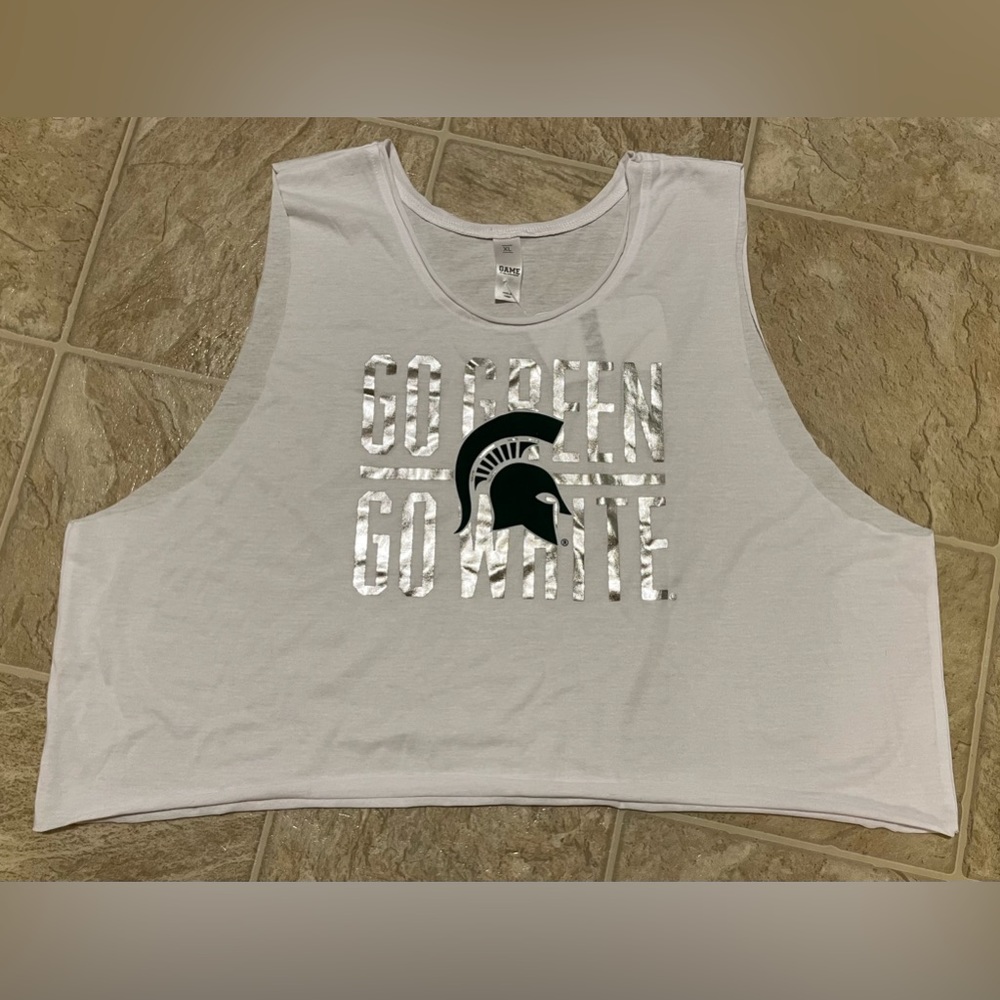 💙💙 NWT Michigan State University Crop Top Size XL